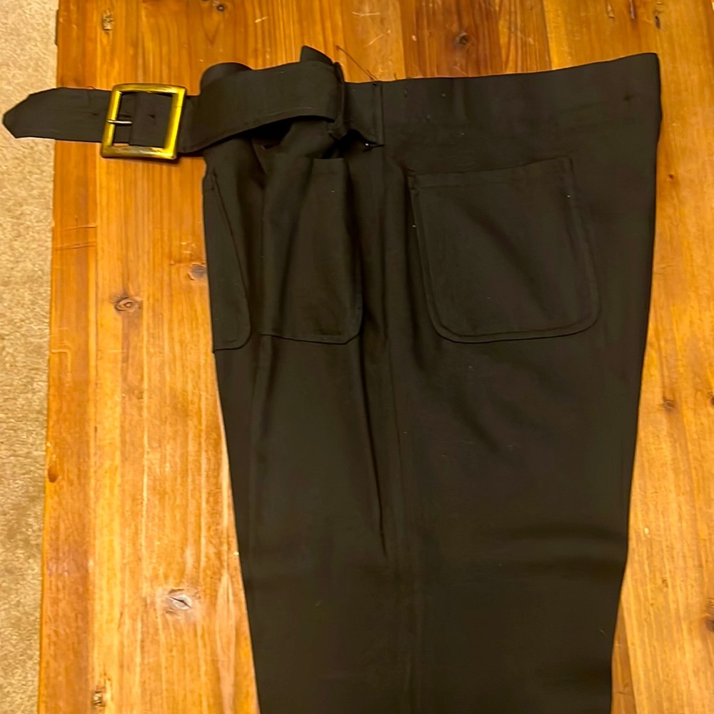 Men slacks 70’ style vintage very nice…..
